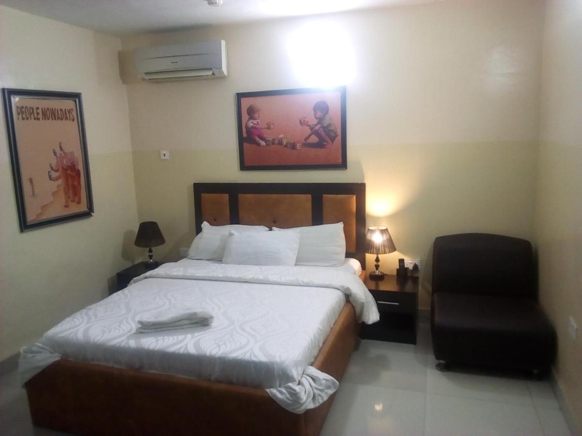Primal Aparthotel Ikoyi Лагос Экстерьер фото