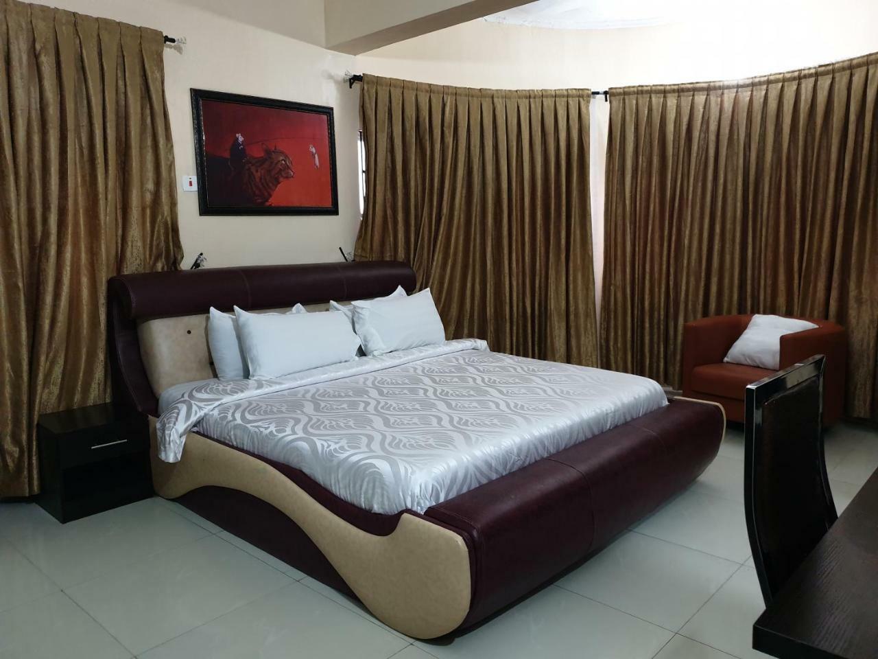 Primal Aparthotel Ikoyi Лагос Экстерьер фото